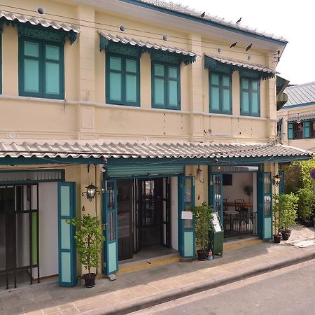 Neighbor Phuthon Bed & Breakfast Банкок Екстериор снимка