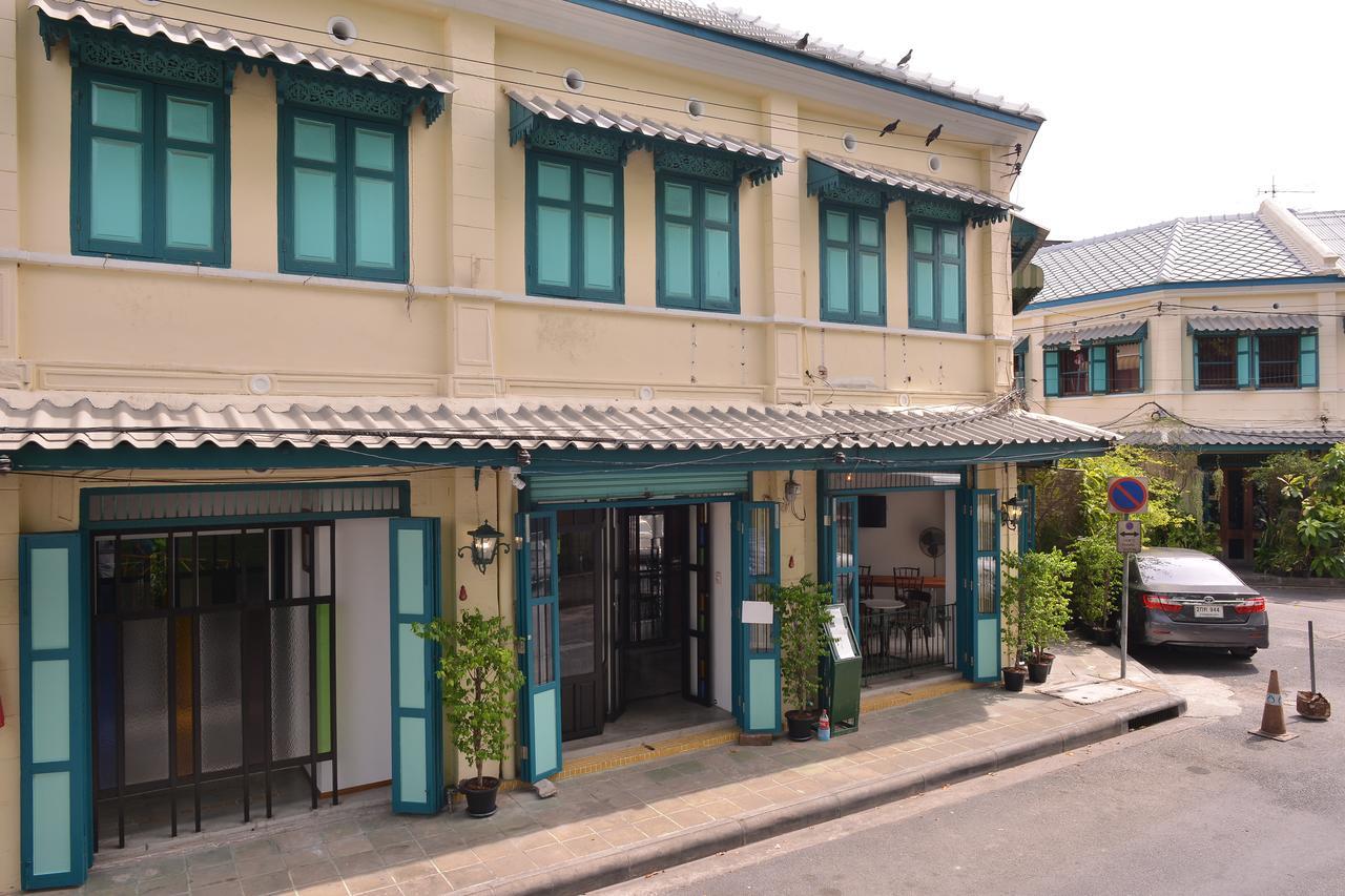 Neighbor Phuthon Bed & Breakfast Банкок Екстериор снимка